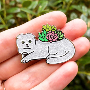 Scottish fold planter enamel pin