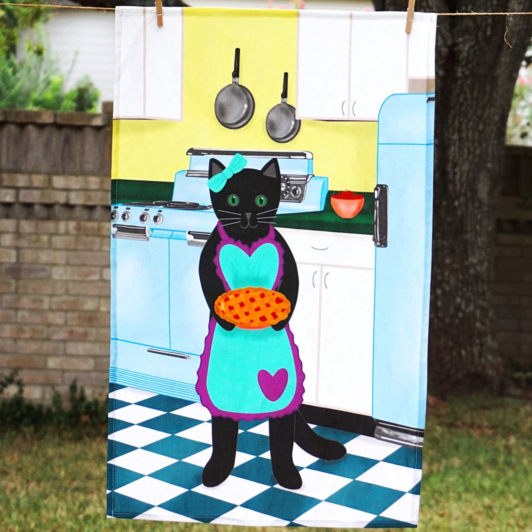 Pie baker cat tea towel