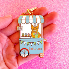 Load image into Gallery viewer, Ice cream stand cat keychain