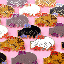 Load image into Gallery viewer, Charity pin for FIP research - brown tabby cat